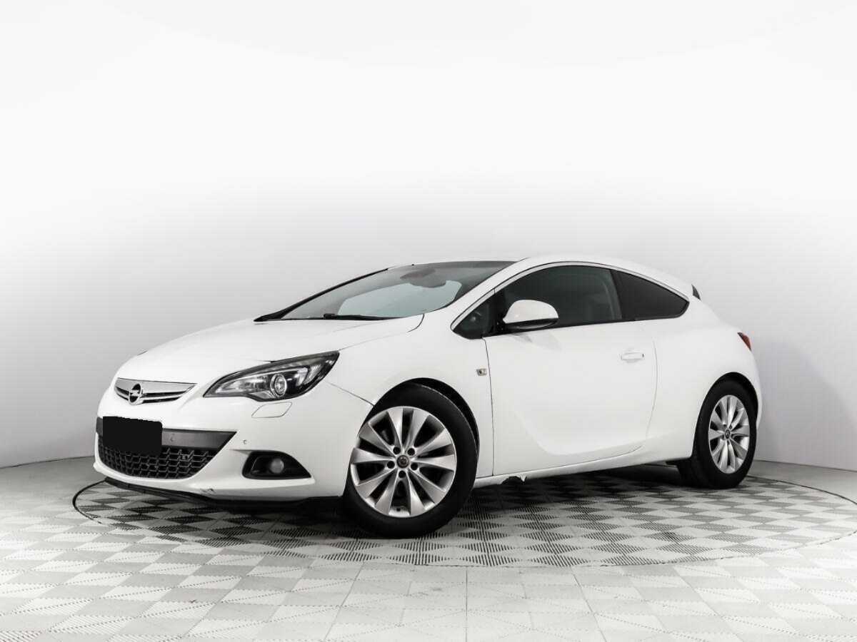 Opel Astra 2012 года с пробегом. Фото: #0