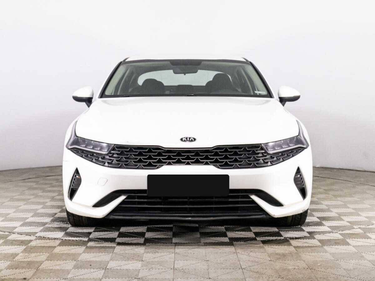 Kia K5 2020 года с пробегом. Фото: #1