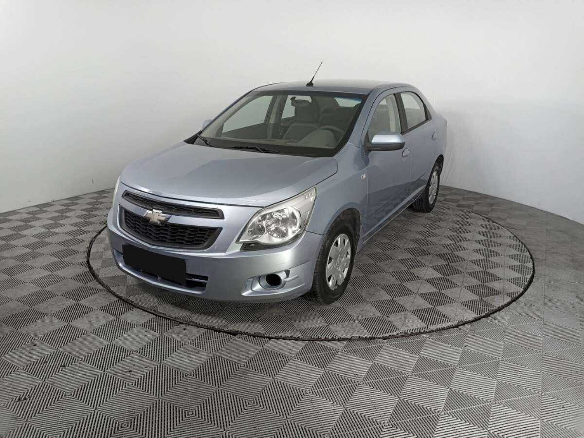 Chevrolet Cobalt 2013 года с пробегом. Посмотреть фото