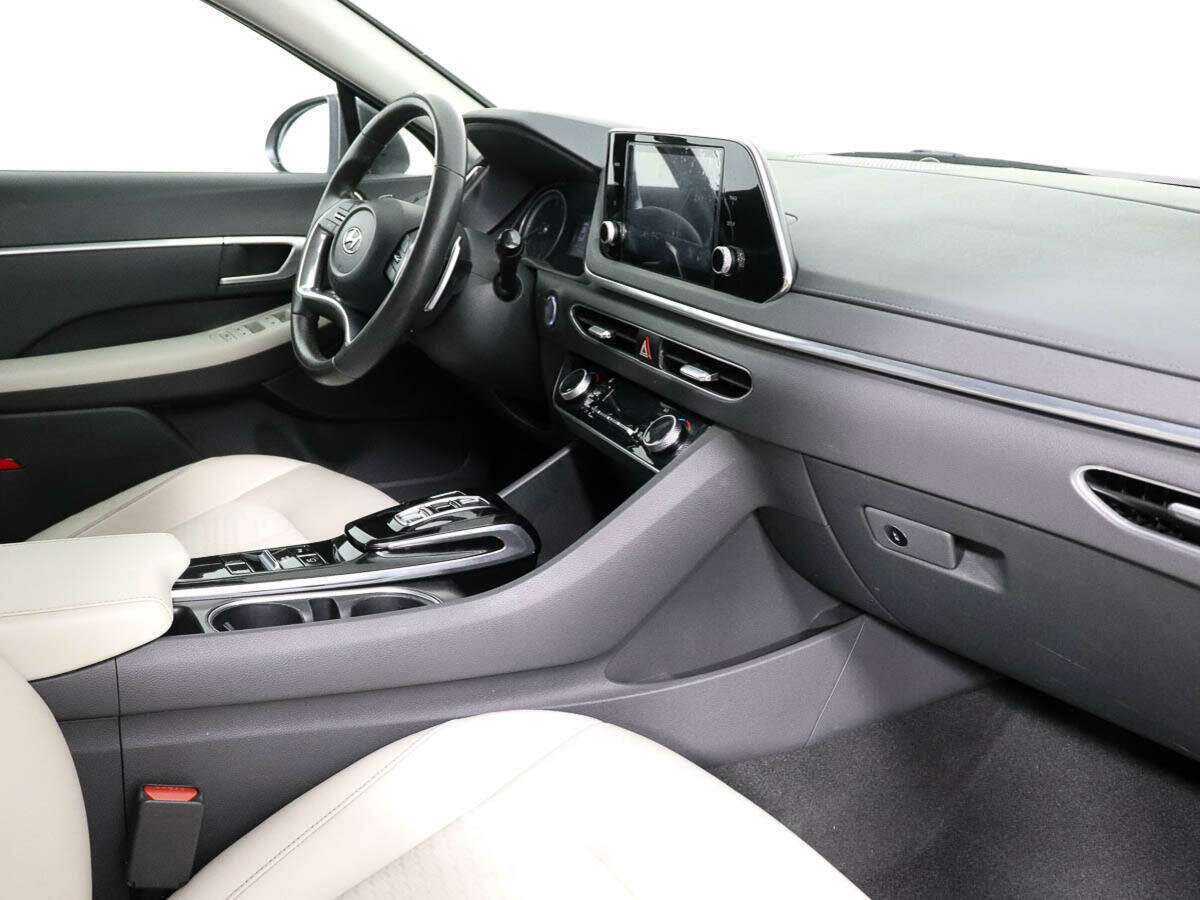 Hyundai Sonata 2020 года с пробегом. Фото: #6