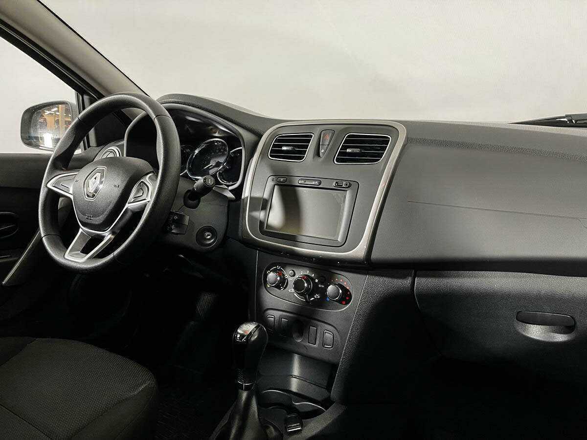 Renault Logan 2019 года с пробегом. Фото: #4