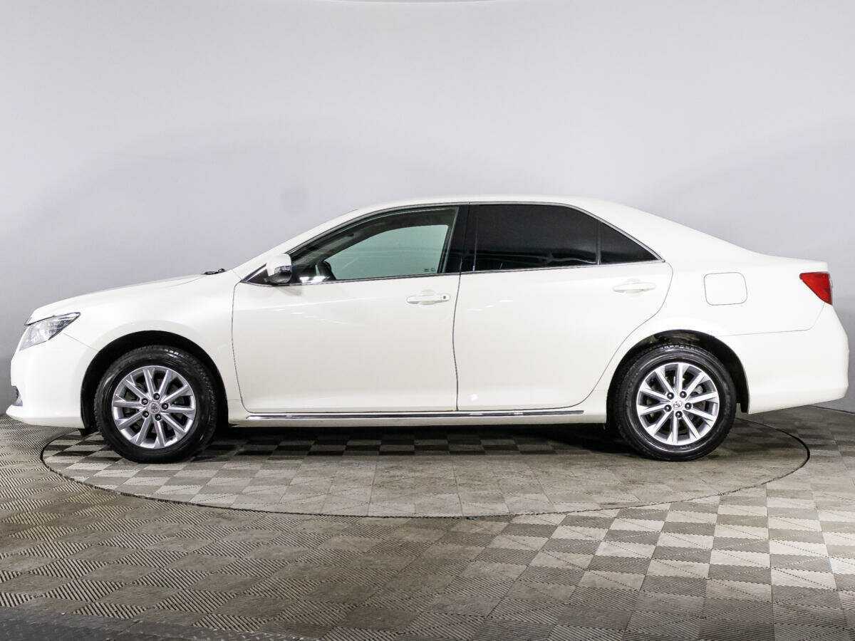 Toyota Camry 2014 года с пробегом. Фото: #7
