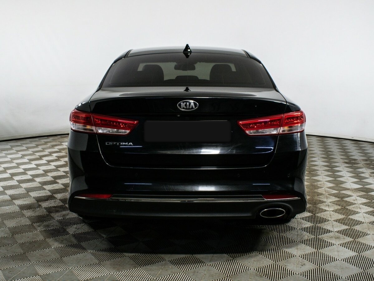 Kia Optima 2017 года с пробегом. Фото: #4