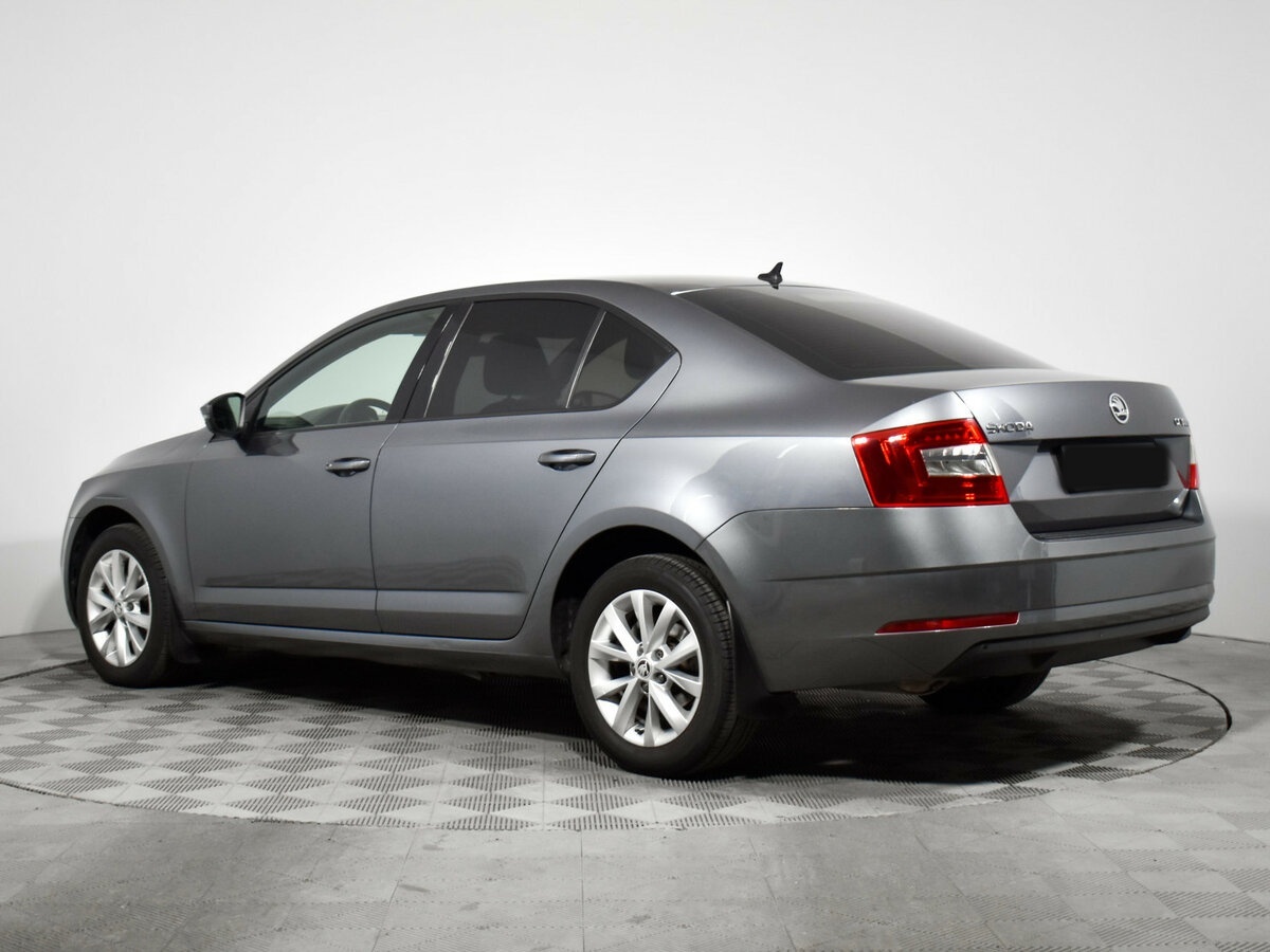 Skoda Octavia 2017 года с пробегом. Фото: #6