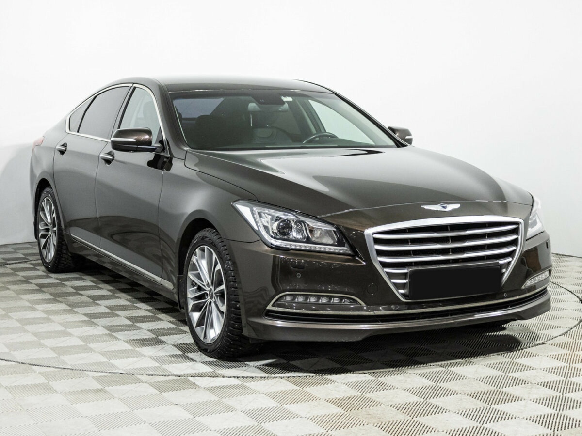 Hyundai Genesis 2015 года с пробегом. Фото: #2