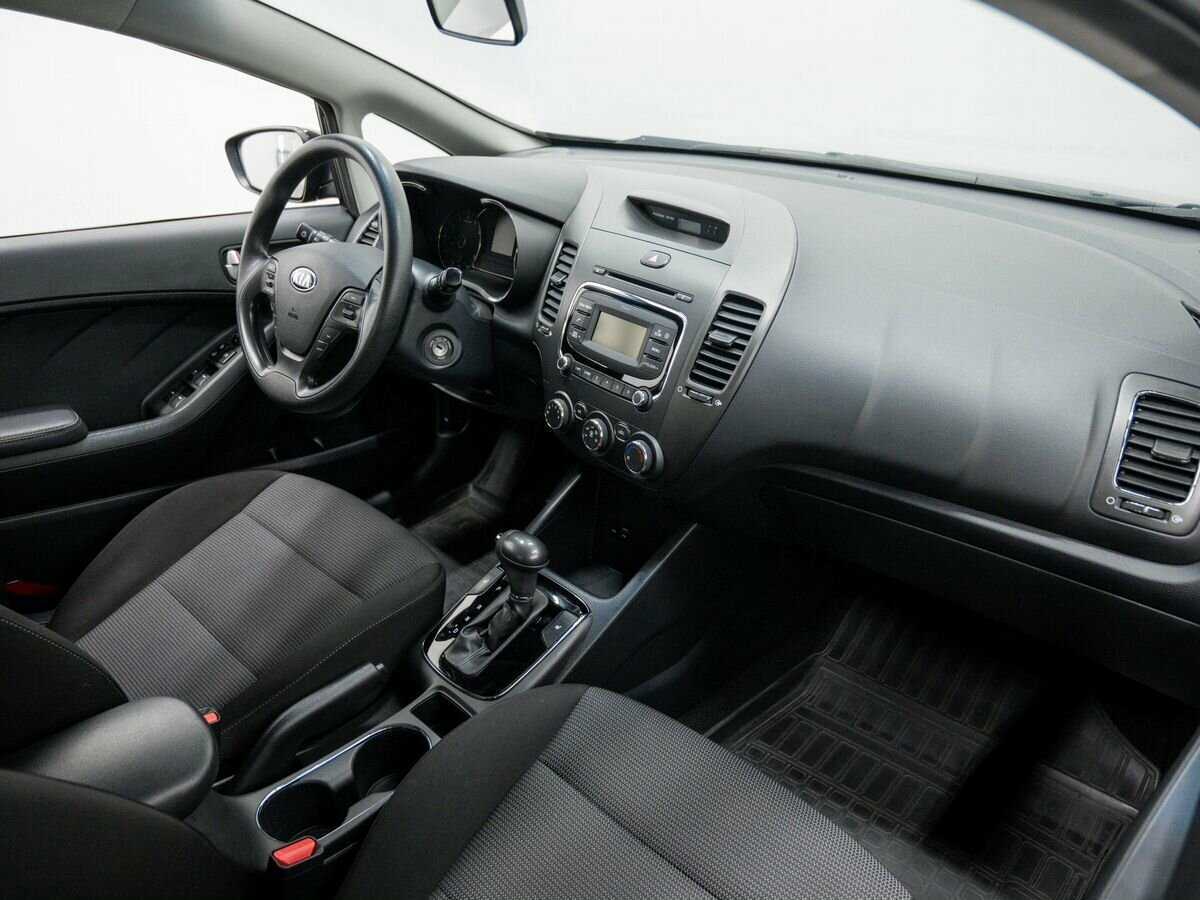 Kia Cerato 2018 года с пробегом. Фото: #6