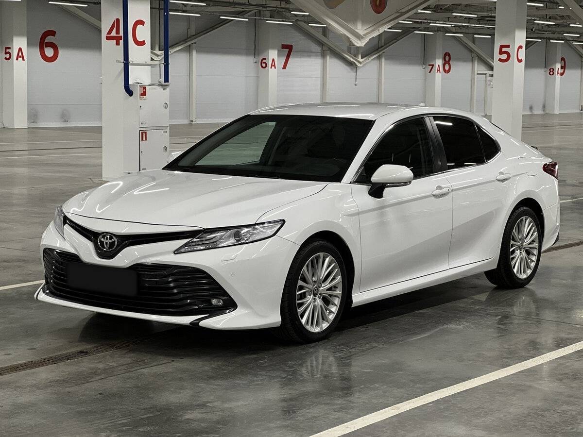 Toyota Camry 2018 года с пробегом. Фото: #0