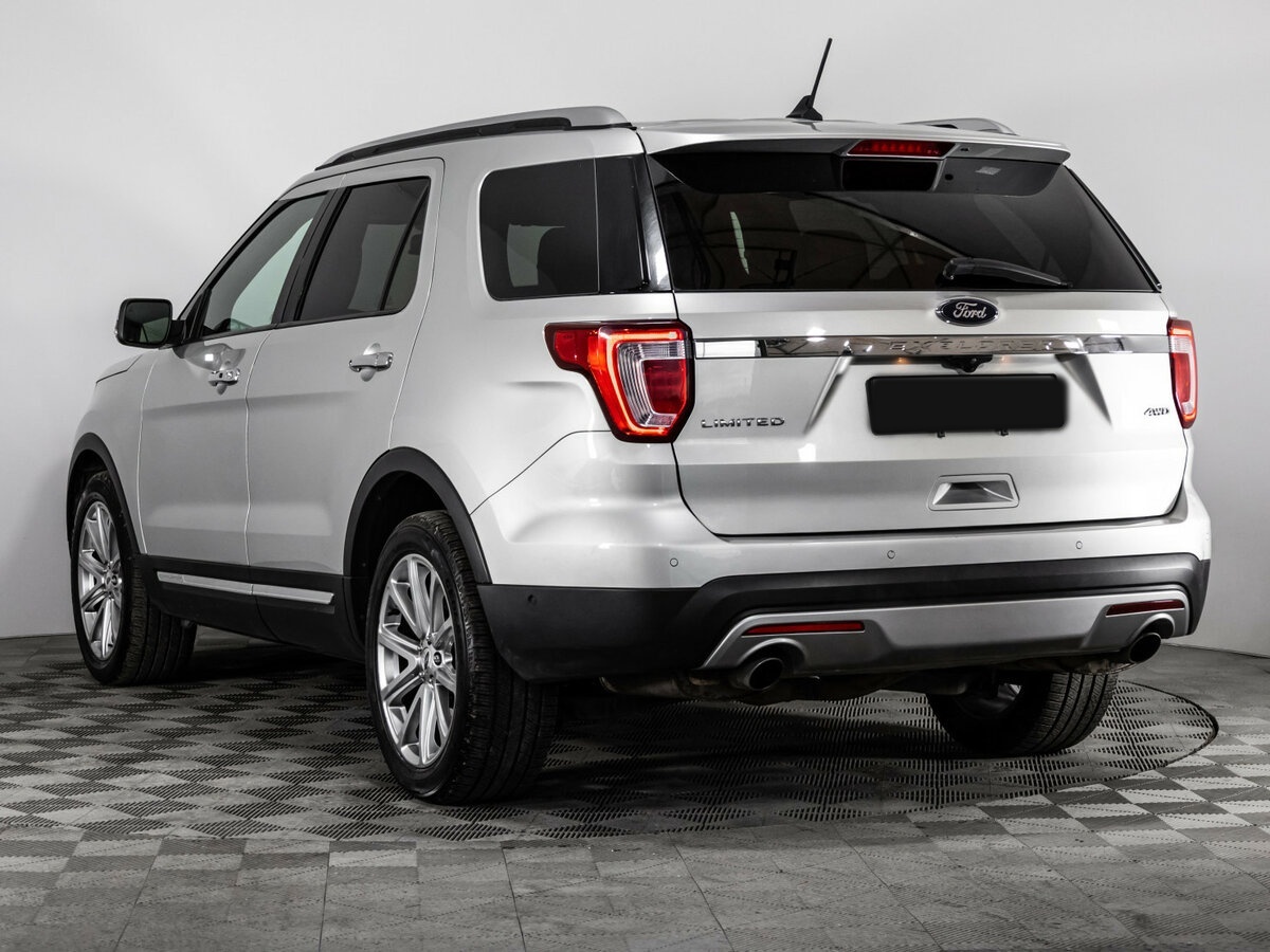 Ford Explorer 2018 года с пробегом. Фото: #5