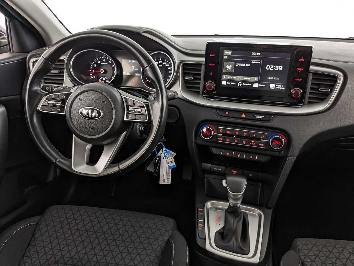 Kia XCeed 2021 года с пробегом. Фото: #16