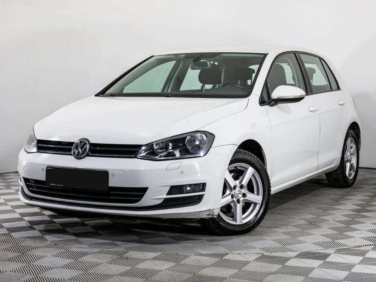Volkswagen Golf 2013 года с пробегом. Фото: #0