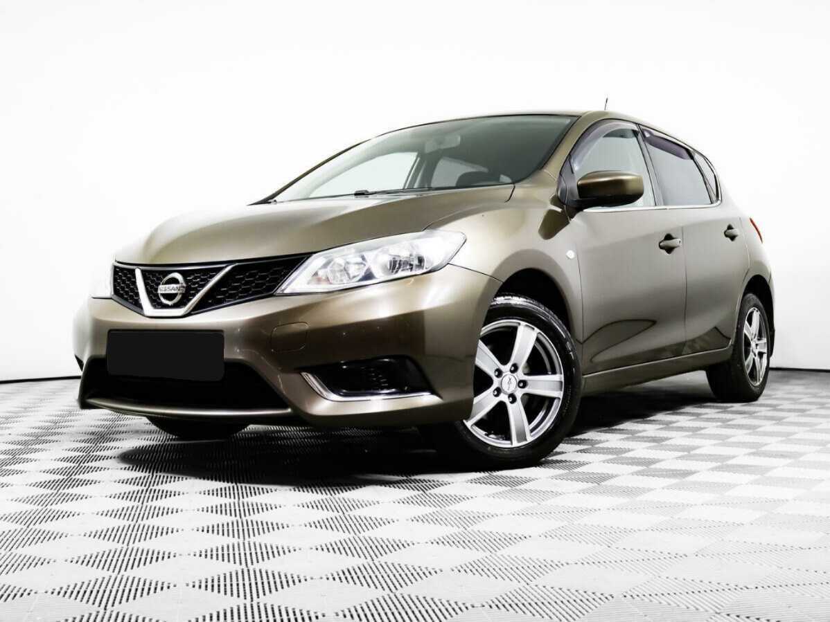 Nissan Tiida 2015 года с пробегом. Фото: #0