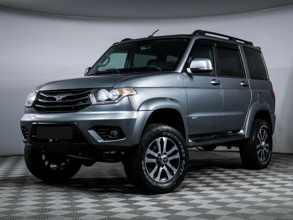 УАЗ Patriot 2016 года с пробегом. Посмотреть фото