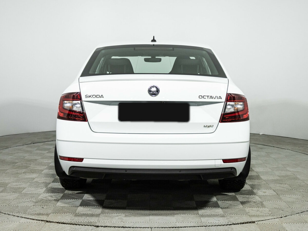 Skoda Octavia 2017 года с пробегом. Фото: #5