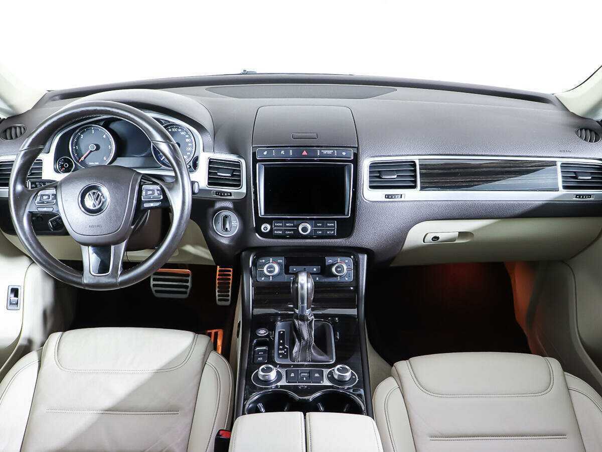 Volkswagen Touareg 2014 года с пробегом. Фото: #10