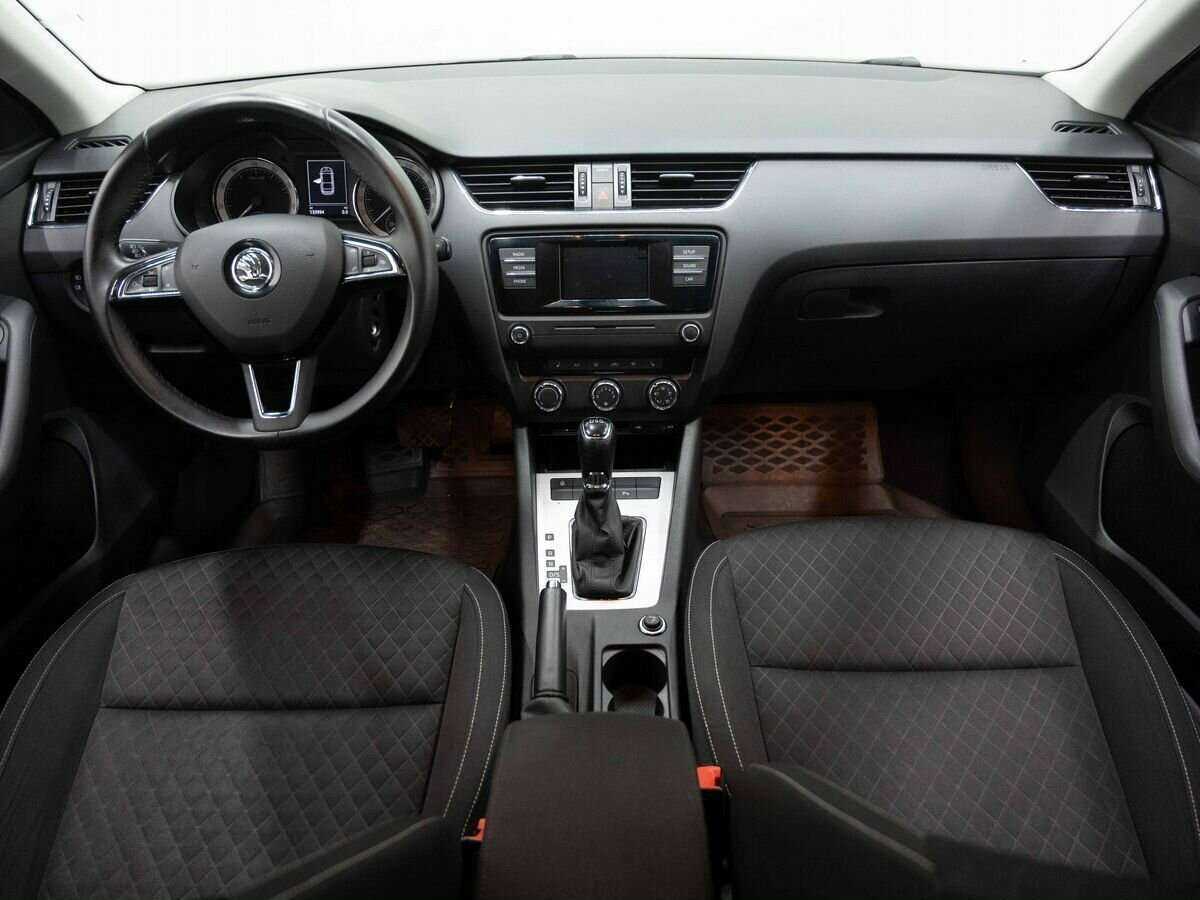 Skoda Octavia 2016 года с пробегом. Фото: #15