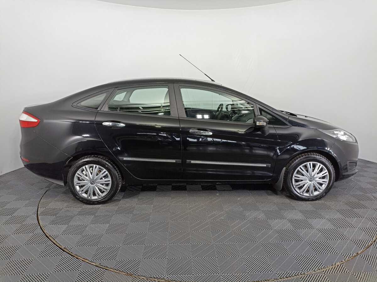Ford Fiesta 2015 года с пробегом. Фото: #3
