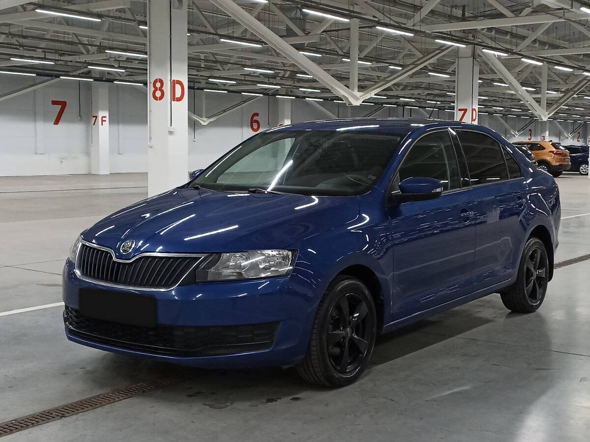 Skoda Rapid 2018 года с пробегом. Посмотреть фото