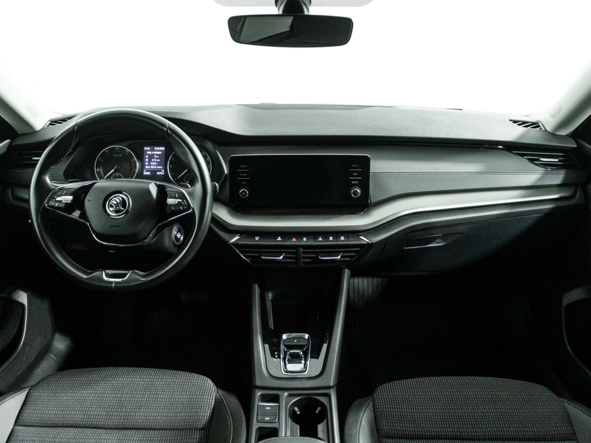 Skoda Octavia 2021 года с пробегом. Фото: #12