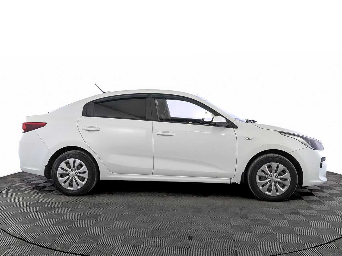 Kia Rio 2018 года с пробегом. Фото: #3