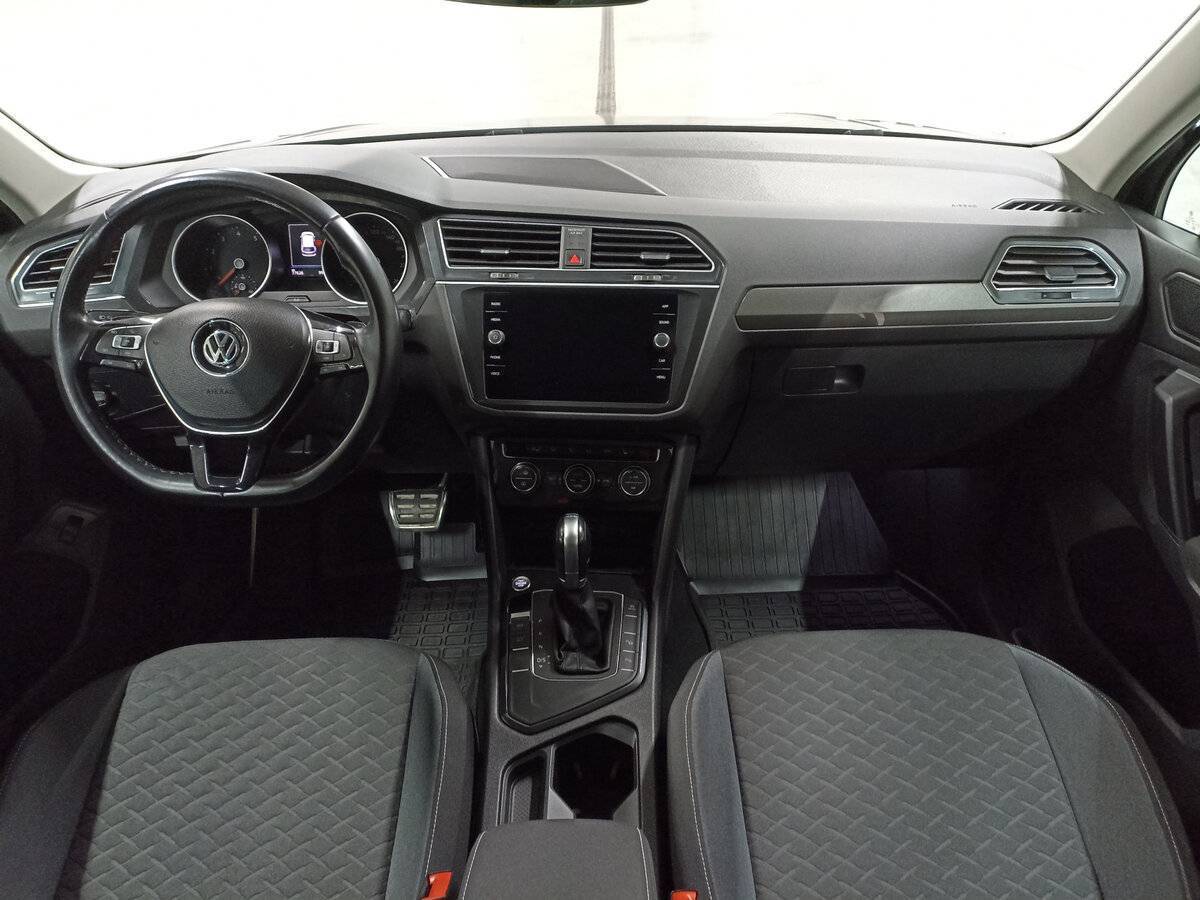 Volkswagen Tiguan 2018 года с пробегом. Фото: #13