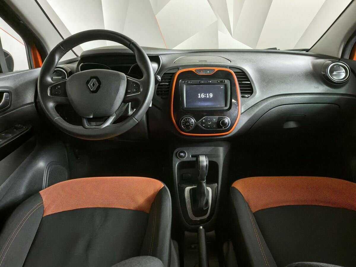 Renault Kaptur 2017 года с пробегом. Фото: #9