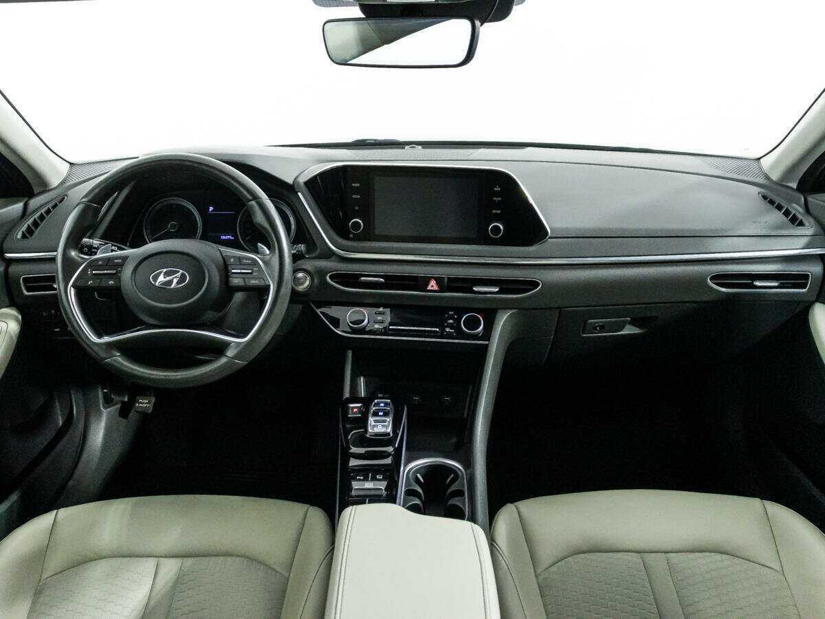 Hyundai Sonata 2020 года с пробегом. Фото: #12
