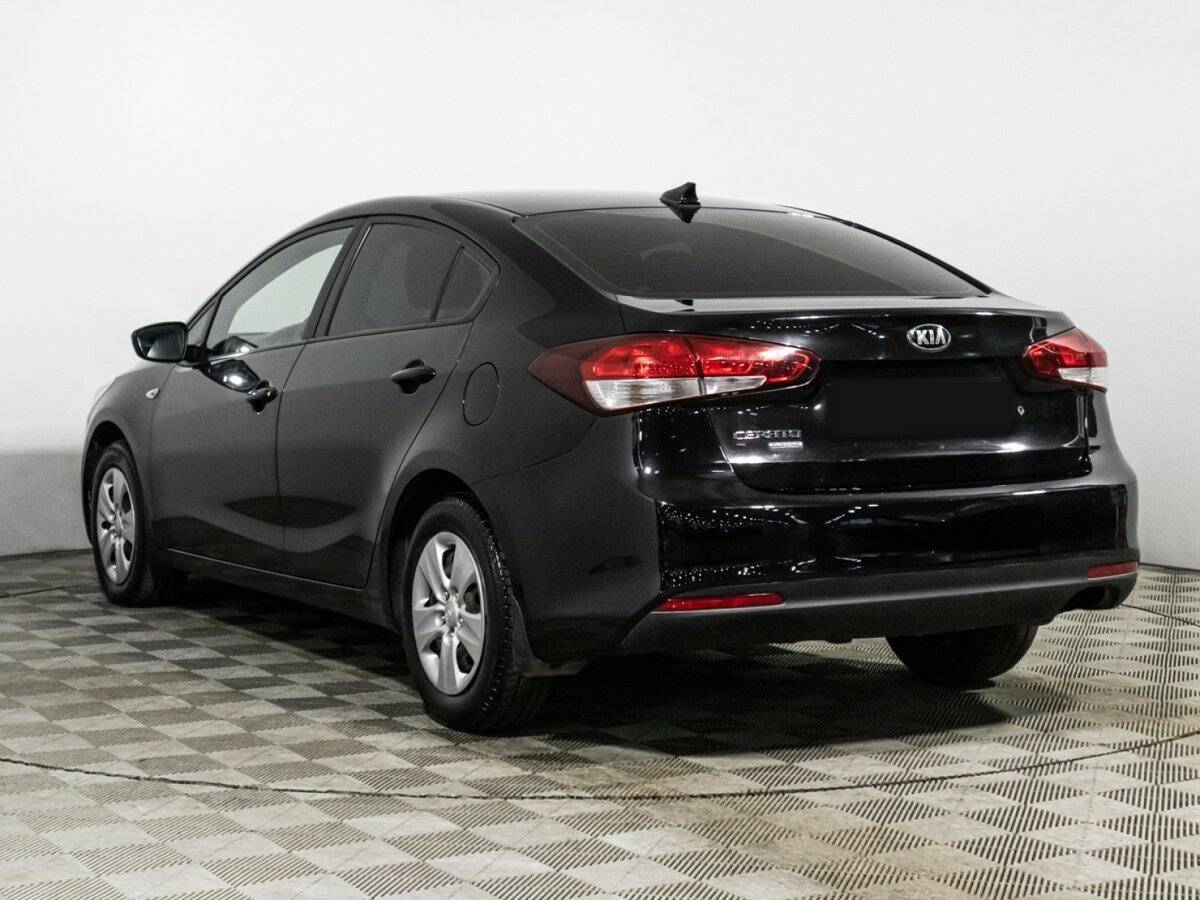 Kia Cerato 2019 года с пробегом. Фото: #6