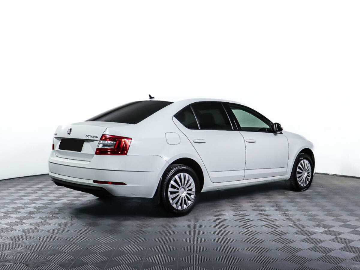 Skoda Octavia 2018 года с пробегом. Фото: #4