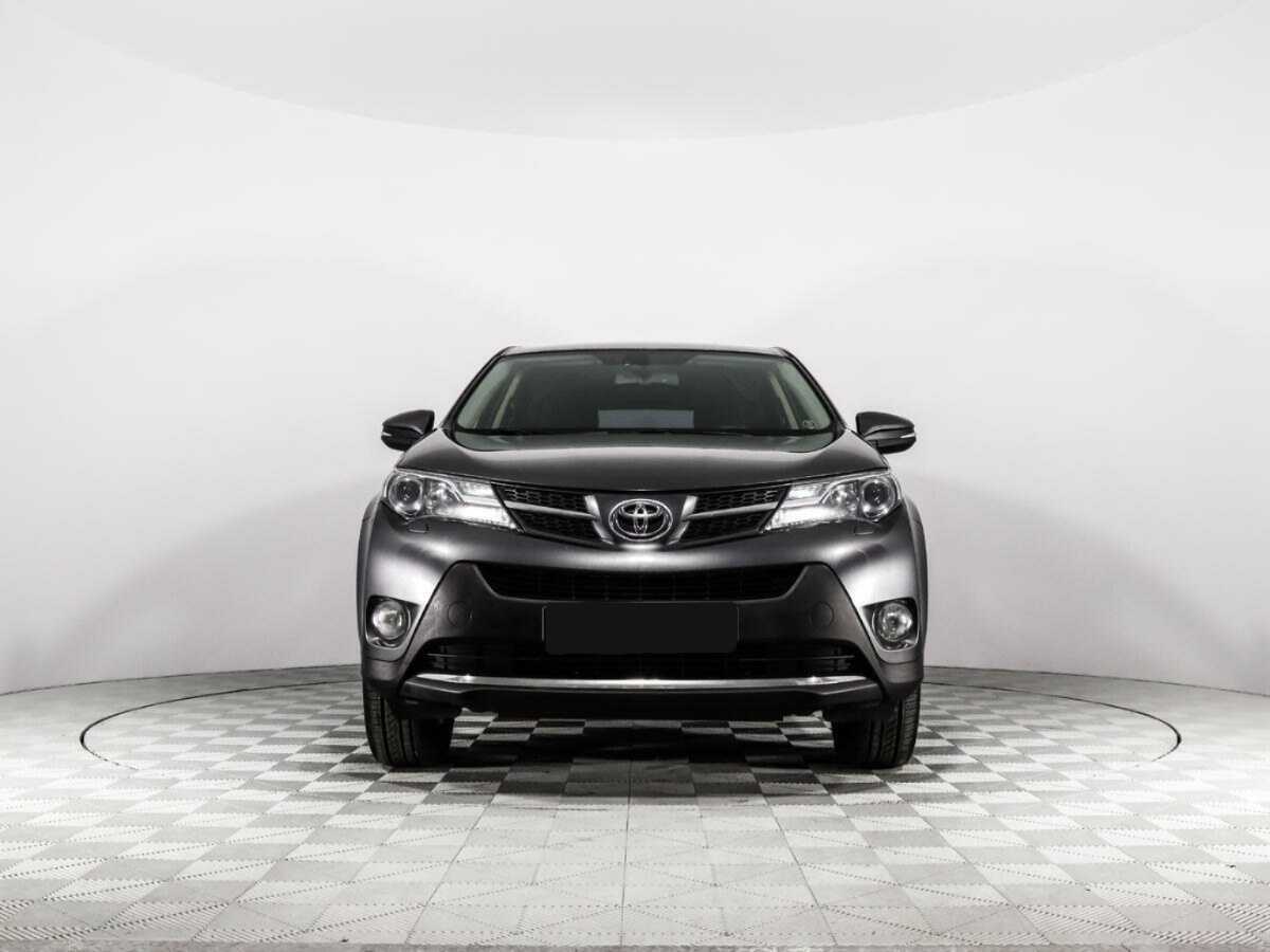 Toyota RAV4 2013 года с пробегом. Фото: #1