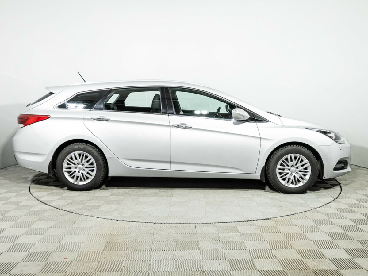 Hyundai i40 2017 года с пробегом. Фото: #3