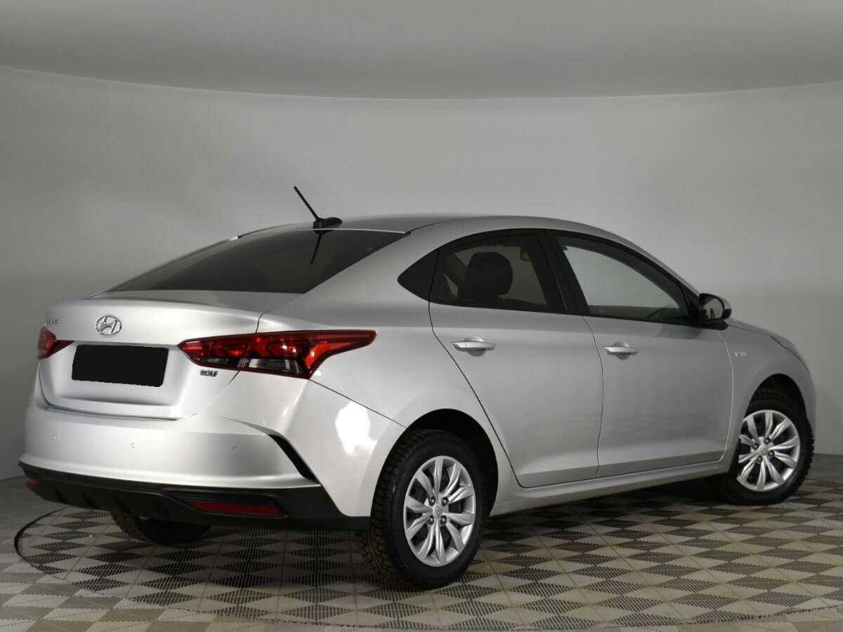 Hyundai Solaris 2020 года с пробегом. Посмотреть фото