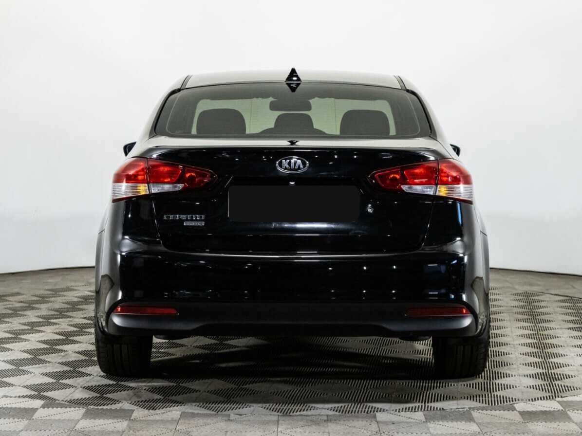 Kia Cerato 2019 года с пробегом. Фото: #5