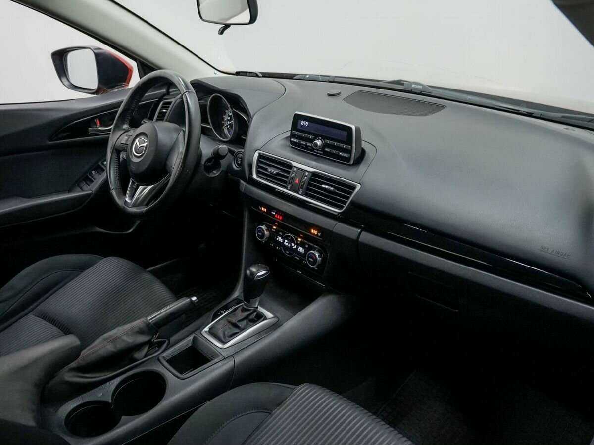 Mazda 3 2013 года с пробегом. Фото: #6