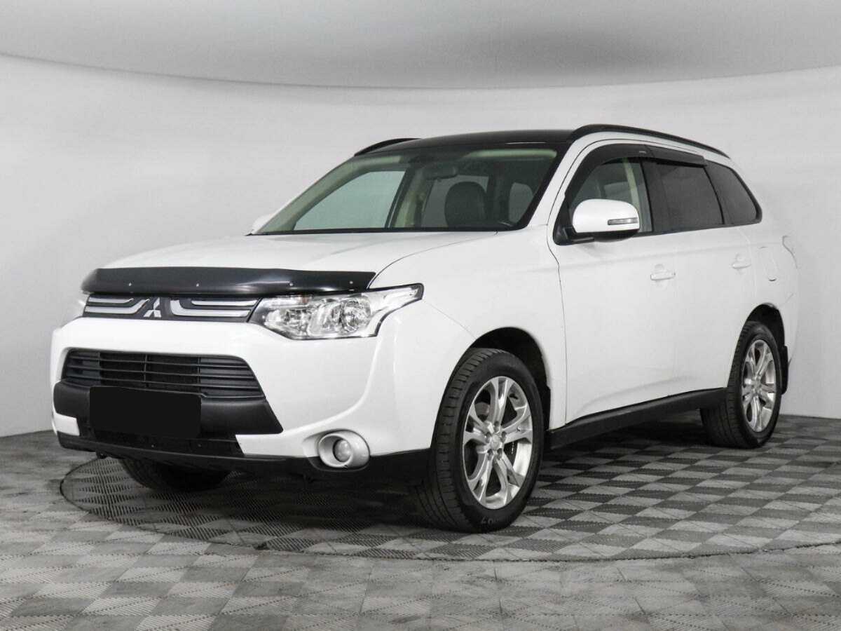 Mitsubishi Outlander 2013 года с пробегом. Фото: #0