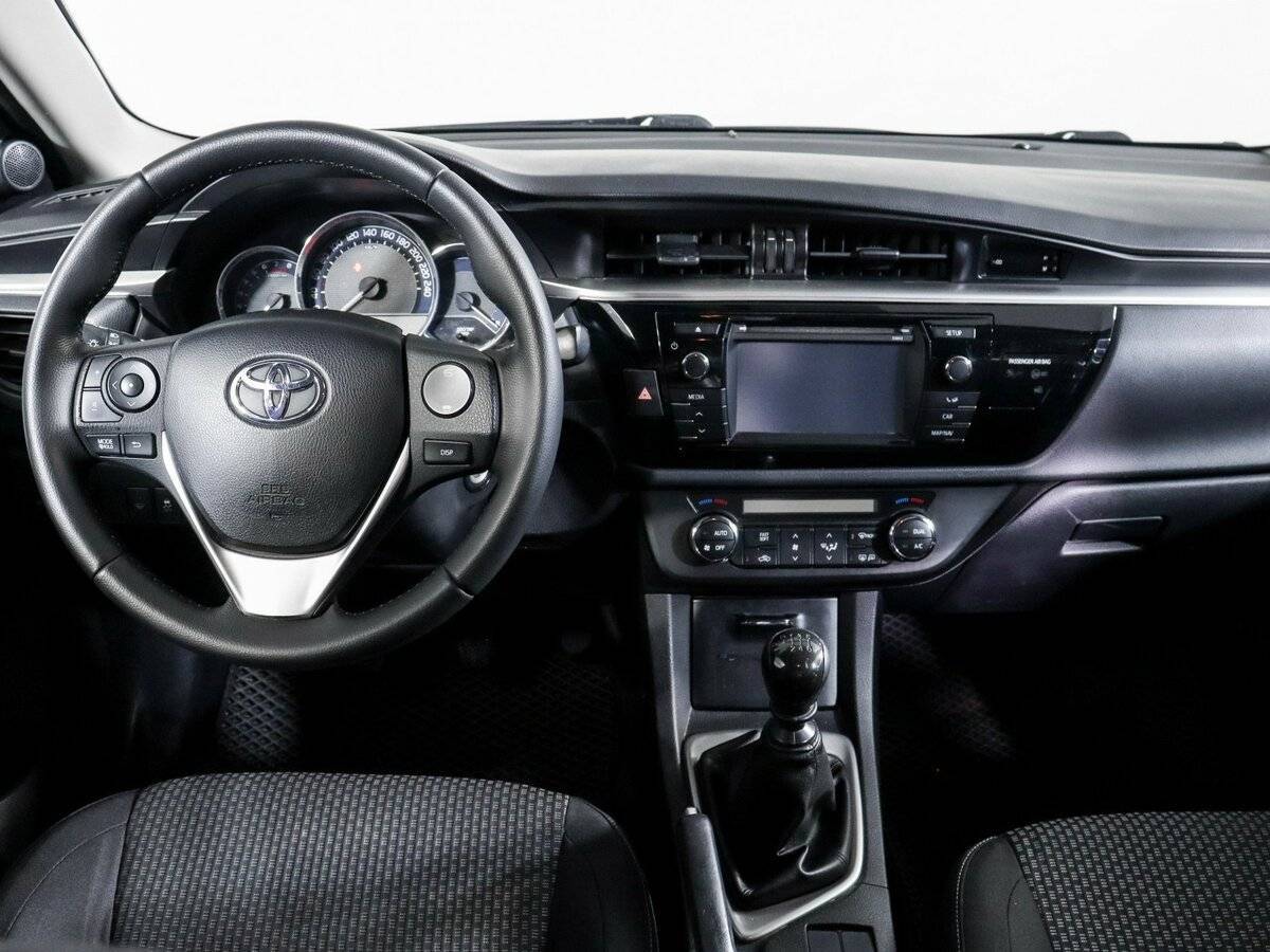 Toyota Corolla 2014 года с пробегом. Фото: #8