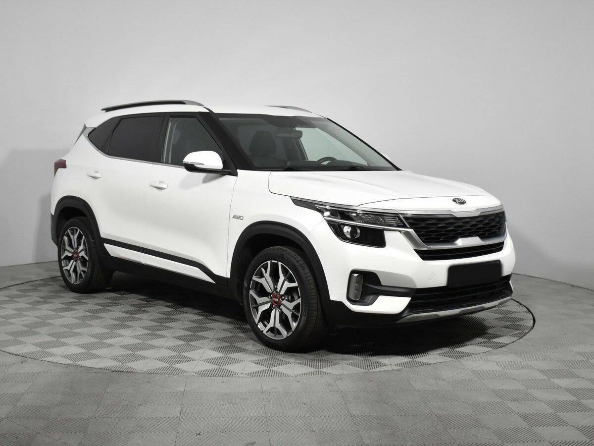 Kia Seltos 2021 года с пробегом. Фото: #2