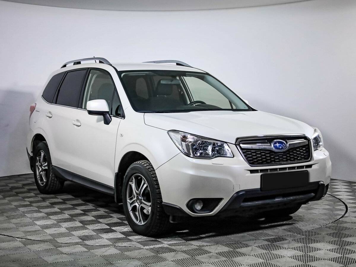 Subaru Forester 2014 года с пробегом. Фото: #2