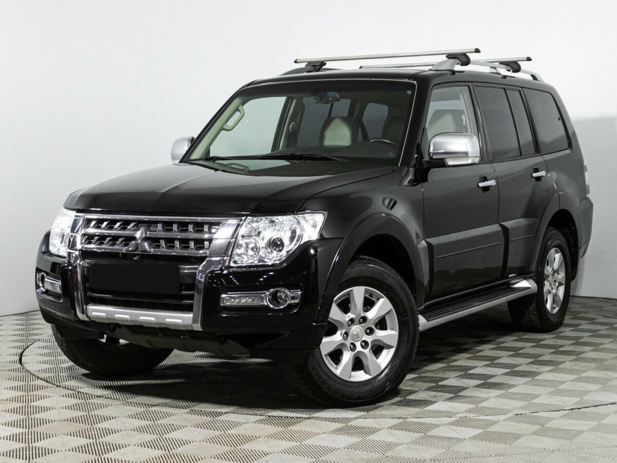 Mitsubishi Pajero 2017 года с пробегом. Фото: #0