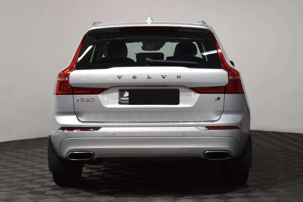 Volvo XC60 2020 года с пробегом. Фото: #4