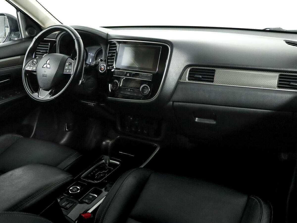 Mitsubishi Outlander 2019 года с пробегом. Фото: #8