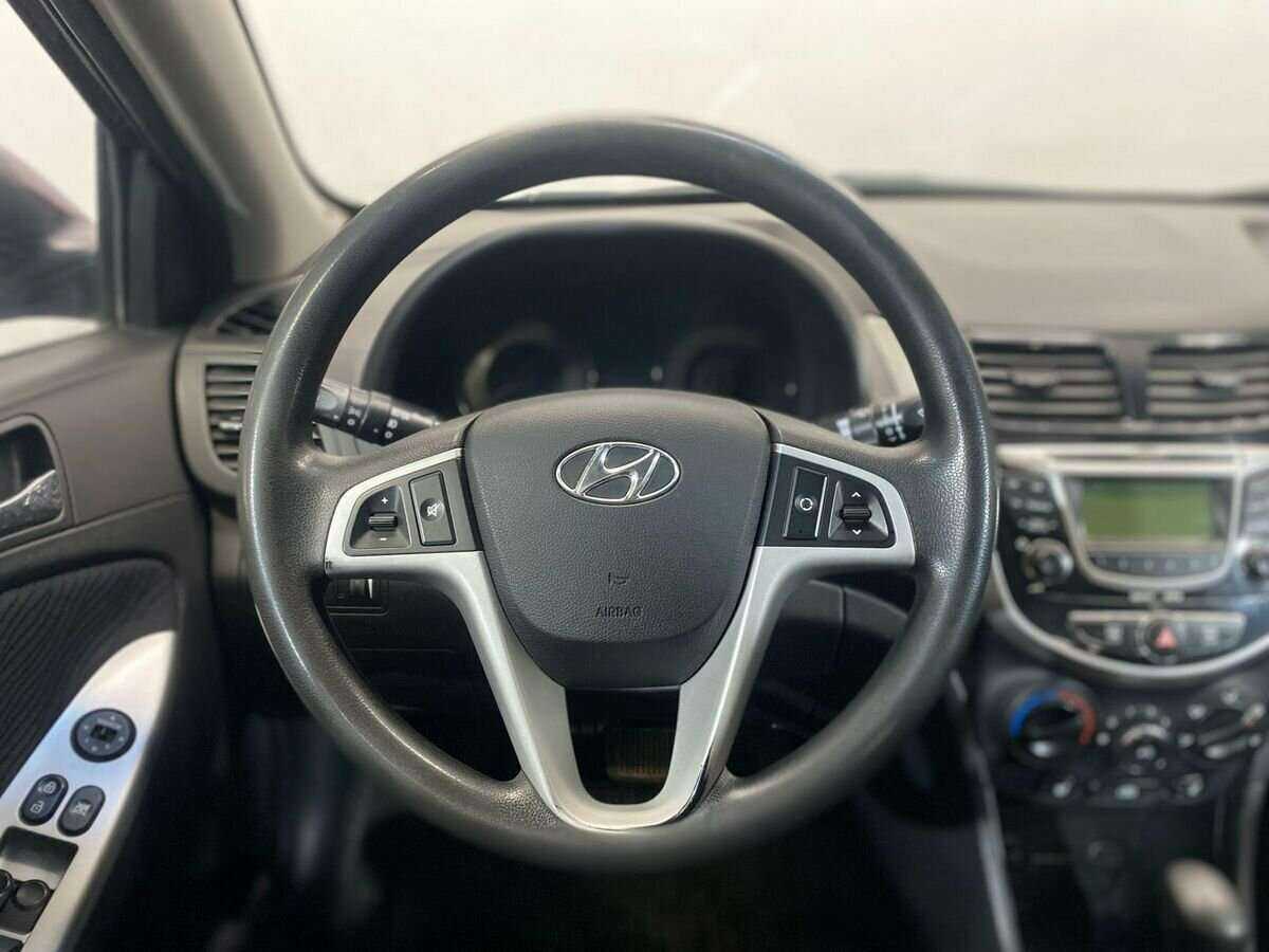 Hyundai Solaris 2012 года с пробегом. Фото: #11