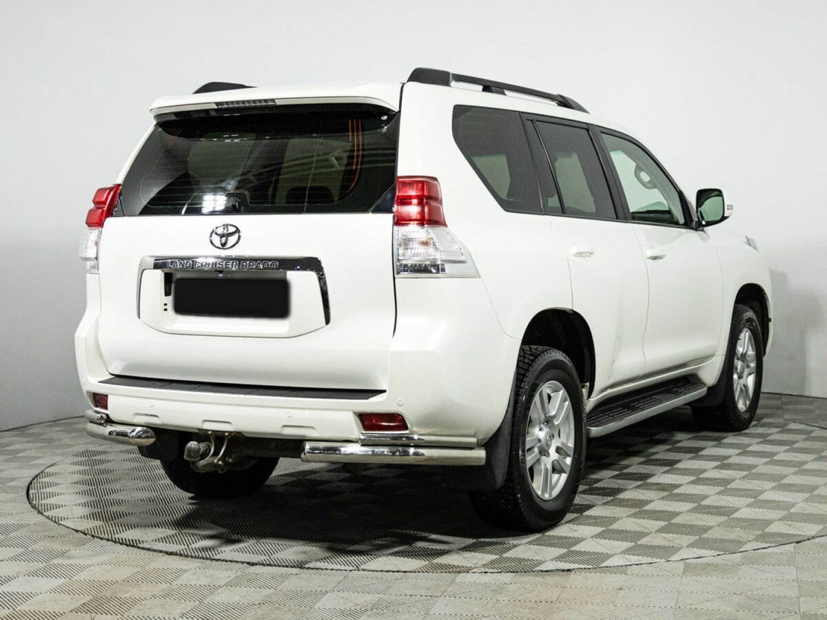 Toyota Land Cruiser Prado 2013 года с пробегом. Фото: #3
