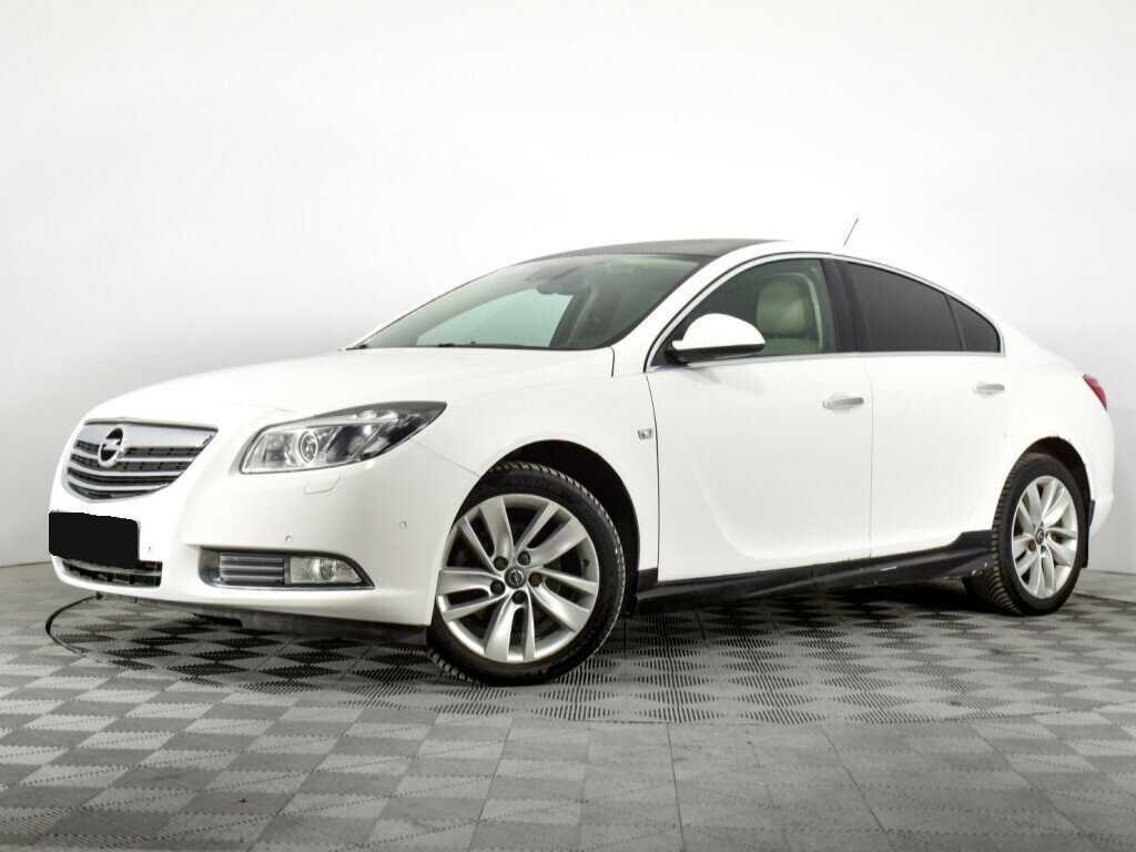 Opel Insignia 2012 года с пробегом. Посмотреть фото