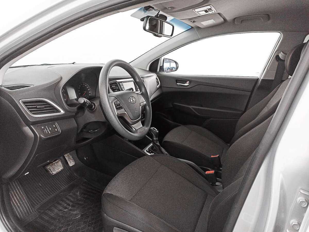 Hyundai Solaris 2017 года с пробегом. Фото: #15