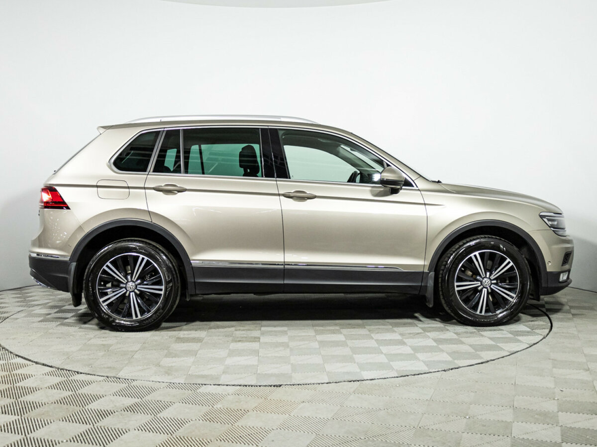 Volkswagen Tiguan 2017 года с пробегом. Фото: #3