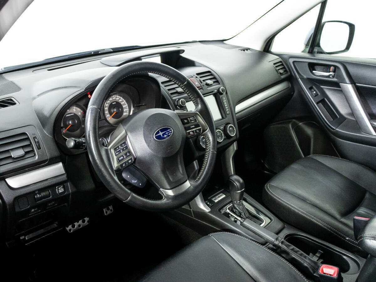 Subaru Forester 2013 года с пробегом. Фото: #10