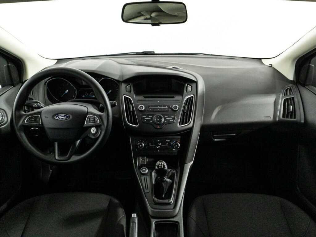 Ford Focus 2019 года с пробегом. Фото: #12
