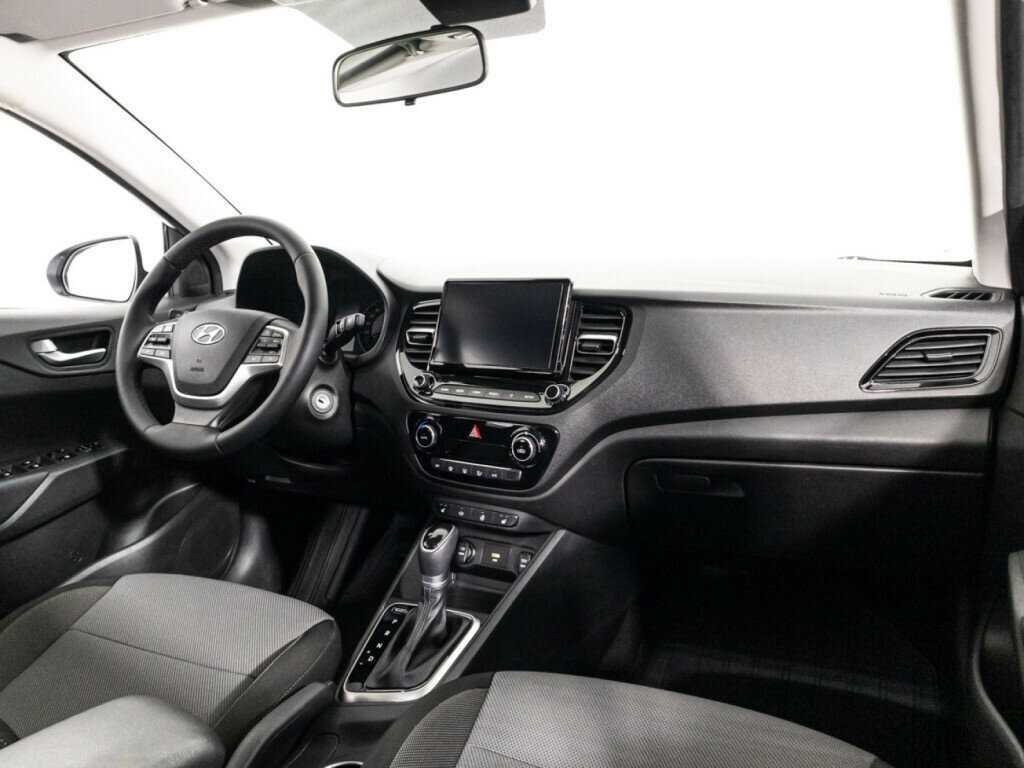 Hyundai Solaris 2021 года с пробегом. Фото: #8