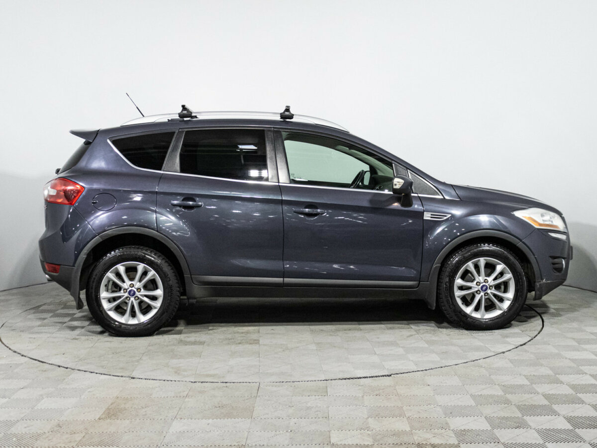 Ford Kuga 2012 года с пробегом. Фото: #3