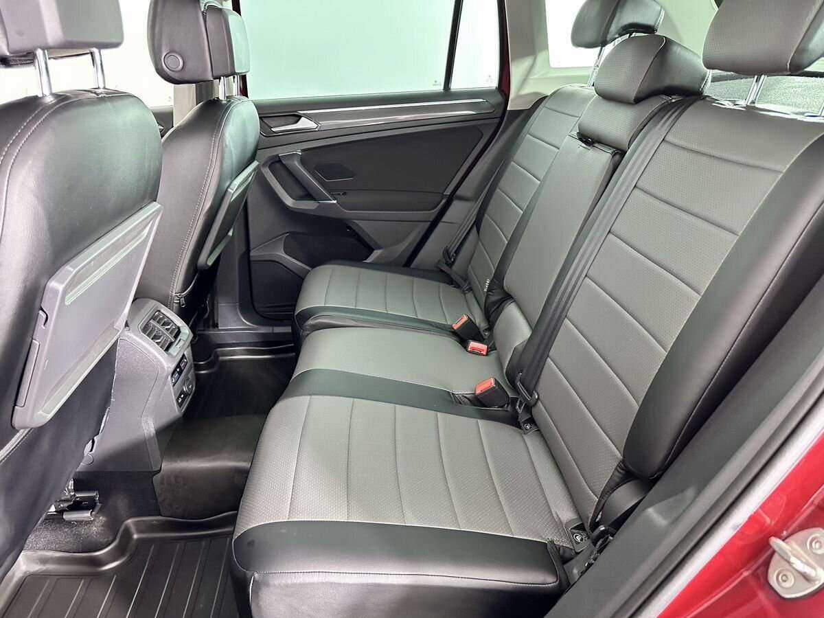 Volkswagen Tiguan 2018 года с пробегом. Фото: #17